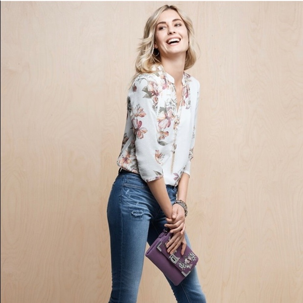 DONATED 4/9 WHBM Sheer Sleeve Floral Blouse